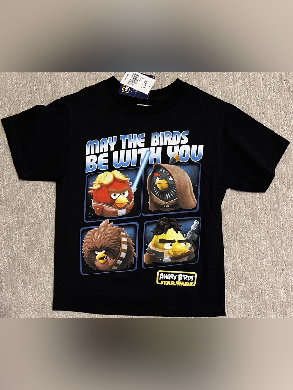 NEW Youth Small ANGRY BIRDS STAR WARS May The Birds Be With You T-Shirt YS Boys